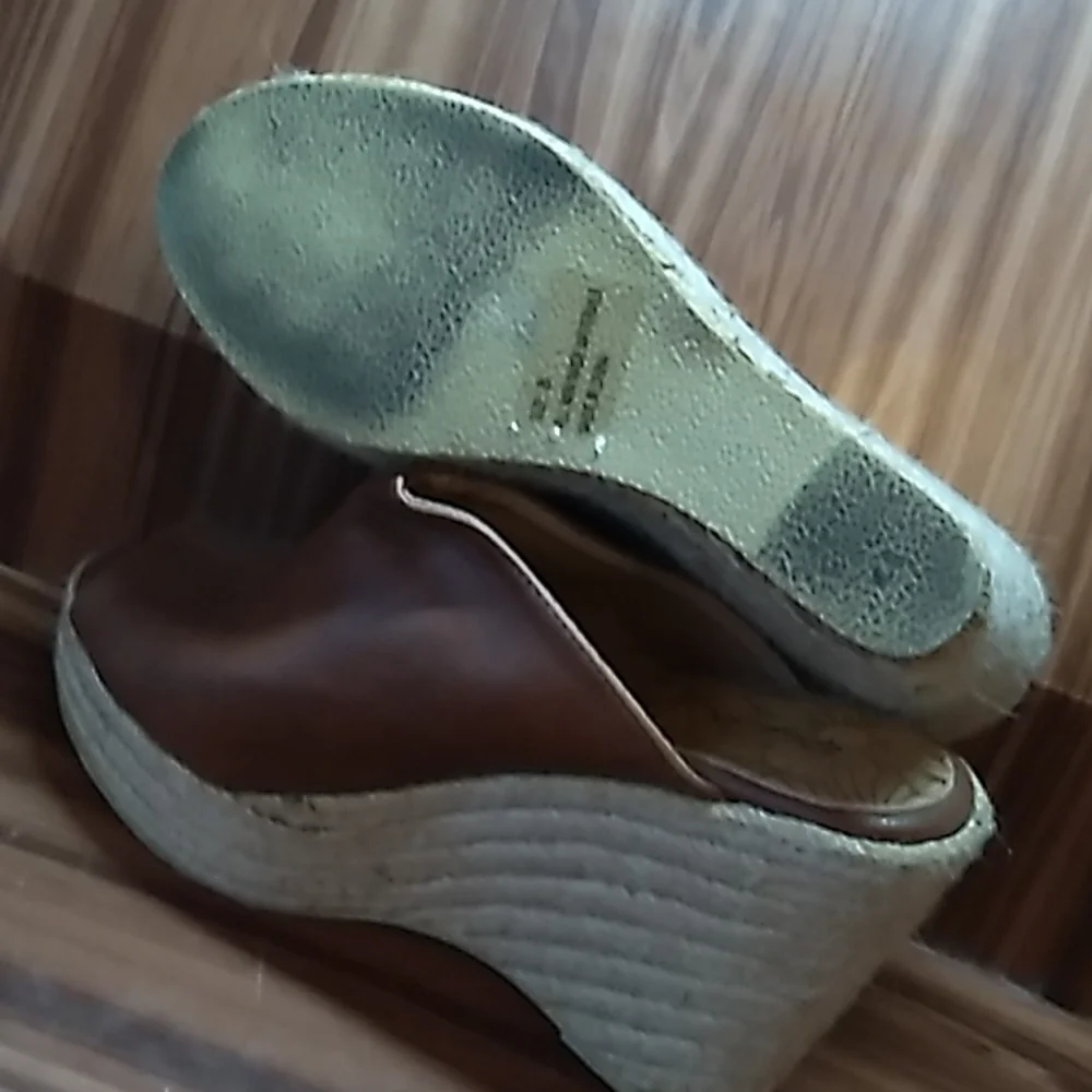 Qupid 6 platform wedge heels